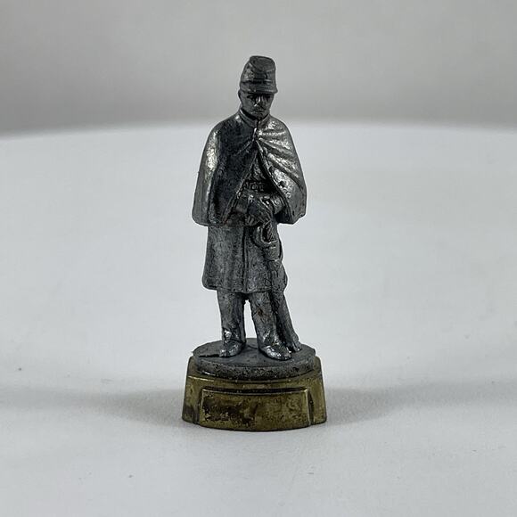 Six Civil War Soldiers Metal Pewter Finished Figures Measures 1-5/8" - Picture 9 of 13